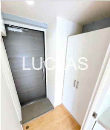 アート・フル中井 玄関