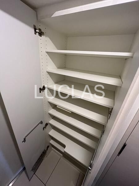 アジールコート桜上水 玄関