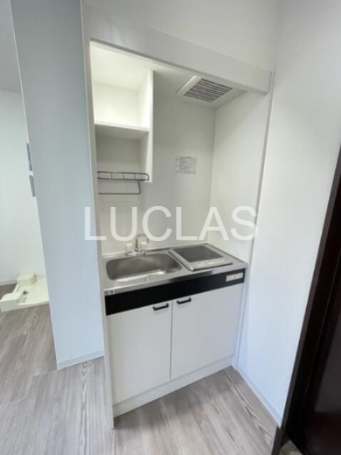 ウエストインパート１３ キッチン