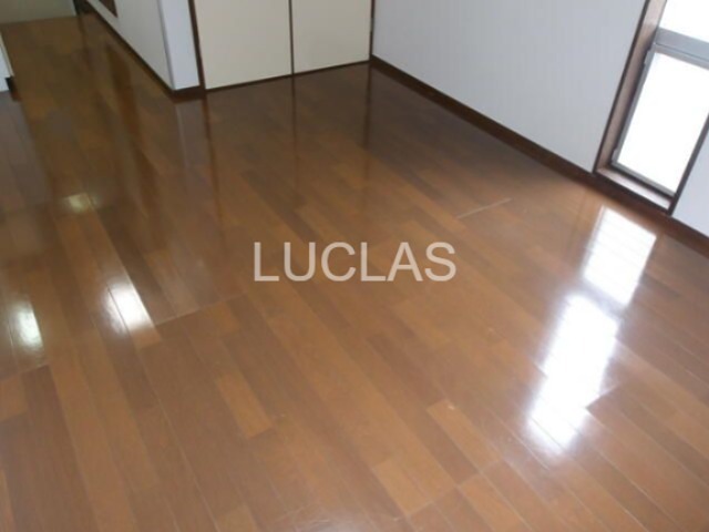 アドウィスタリア リビング