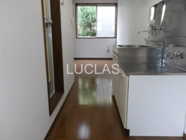 アドウィスタリア キッチン