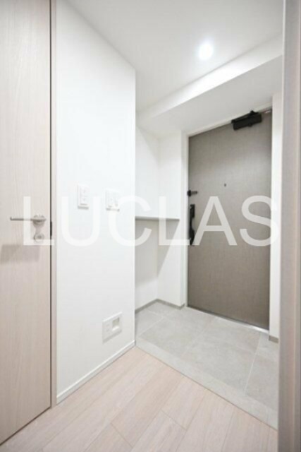 サンウッドフラッツ新宿四谷三丁目 玄関