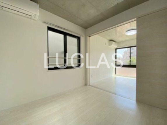 レピュア池袋本町レジデンスＷＥＳＴ リビング