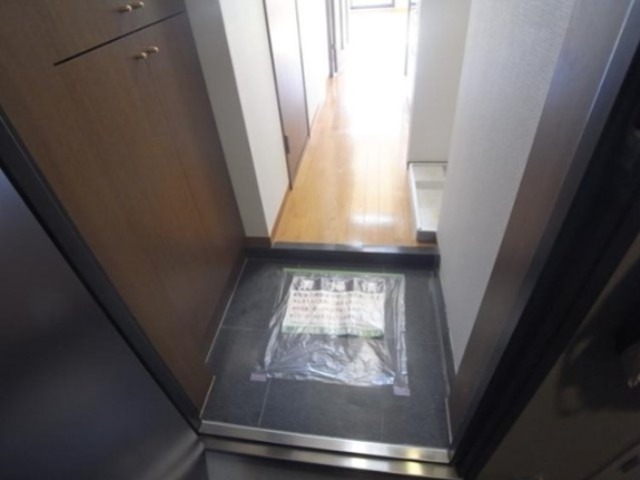 プレール・ドゥーク目白ＡＶＥＮＵＥ 玄関