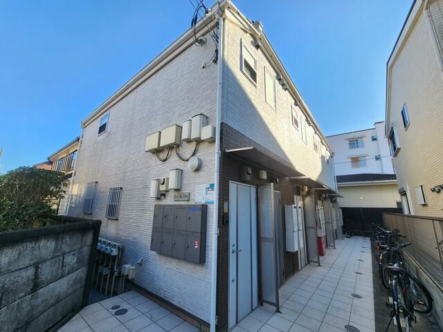 ヴィラ　パルスター 102号室 外観