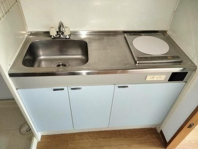 リズ松が丘 キッチン