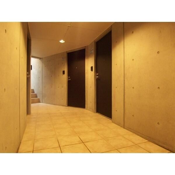 ＺＥＳＴＹ春日町 玄関