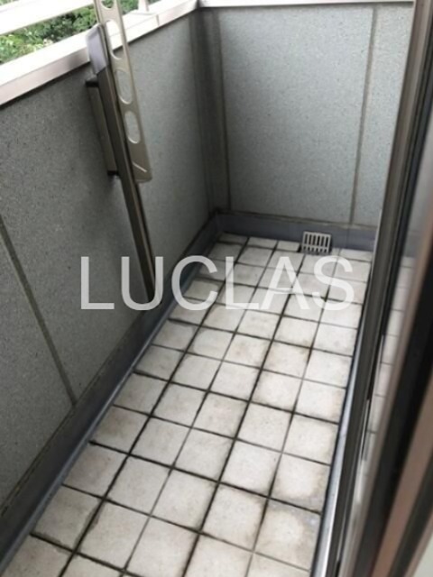 ブラウニ世田谷 ベランダ