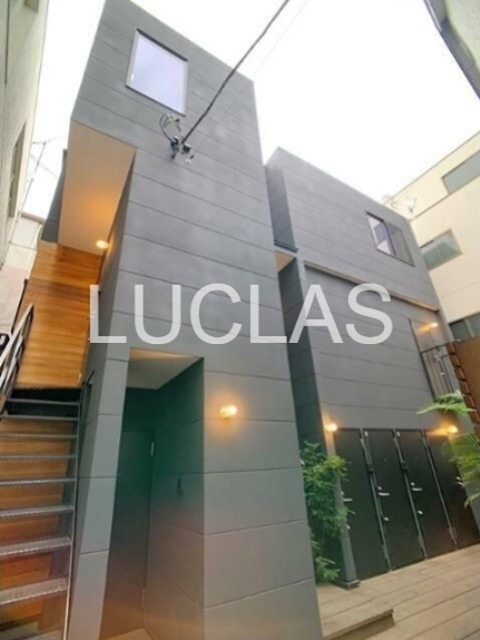 ＧＲＡＮＤＥ　ＭＡＩＳＯＮ　ＳＵＧＡＭＯ 302号室 外観