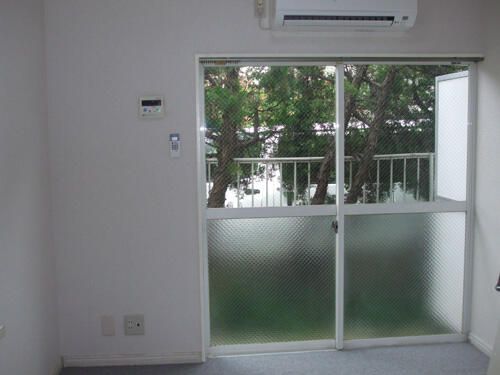 中井マーサ ベッドルーム