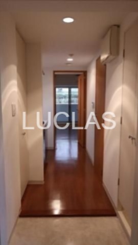 グランハイツ東中野 玄関