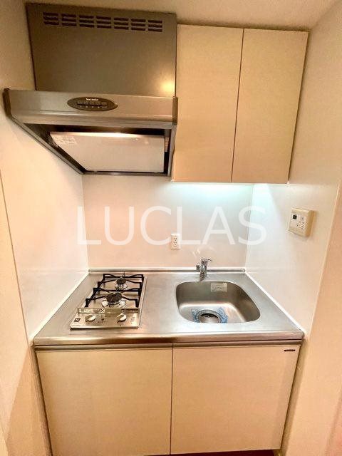 レジディア四谷三丁目 キッチン