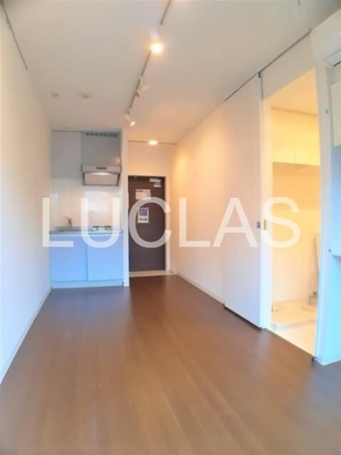 レジディア市谷薬王寺 リビング