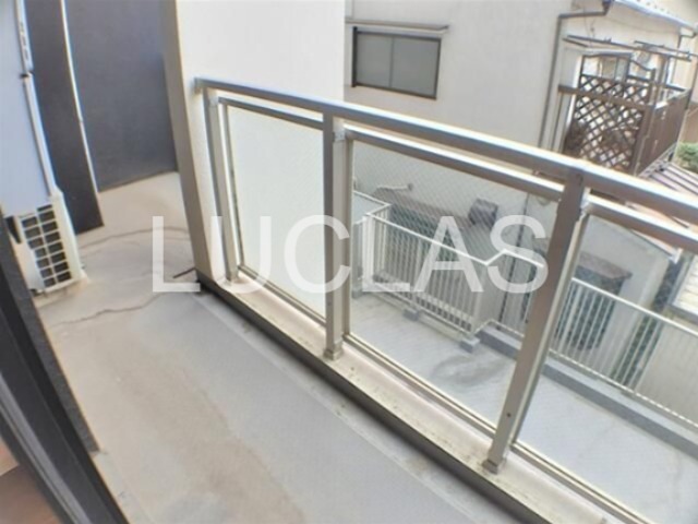 レジディア市谷薬王寺 ベランダ