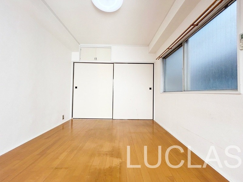 井村ビル ベッドルーム