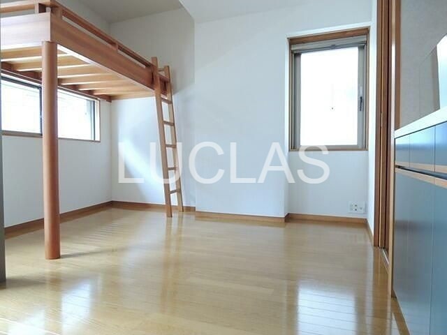 華姿ビル リビング