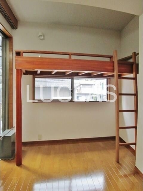 華姿ビル ベッドルーム