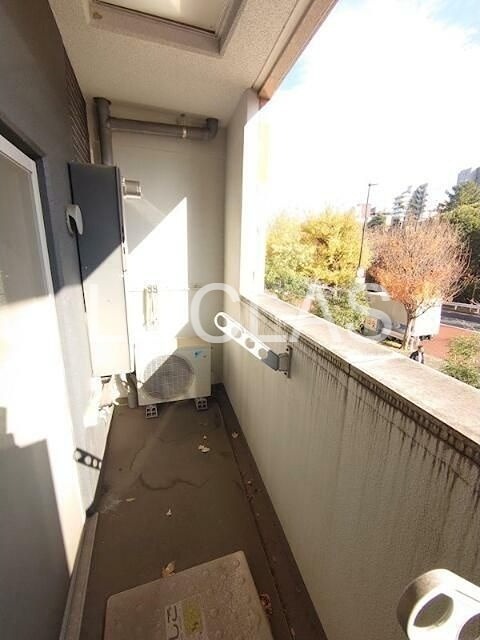 エステムプラザ市谷外濠公園 ベランダ