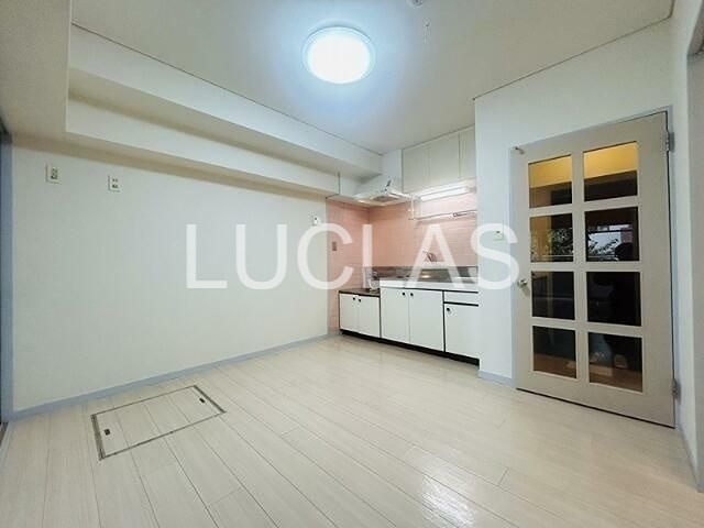 ＯＨＲＥＭ新高円寺 リビング