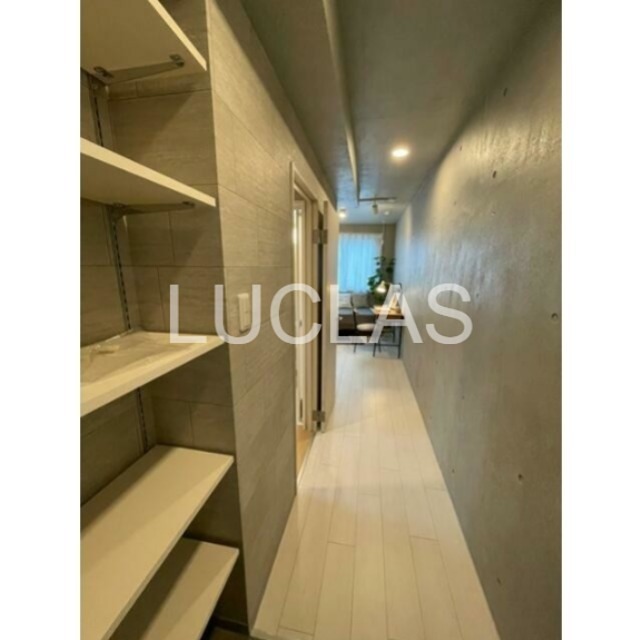 シカダナカノ リビング