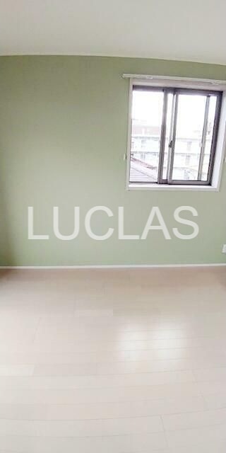 ジョリーメゾン高松 ベッドルーム