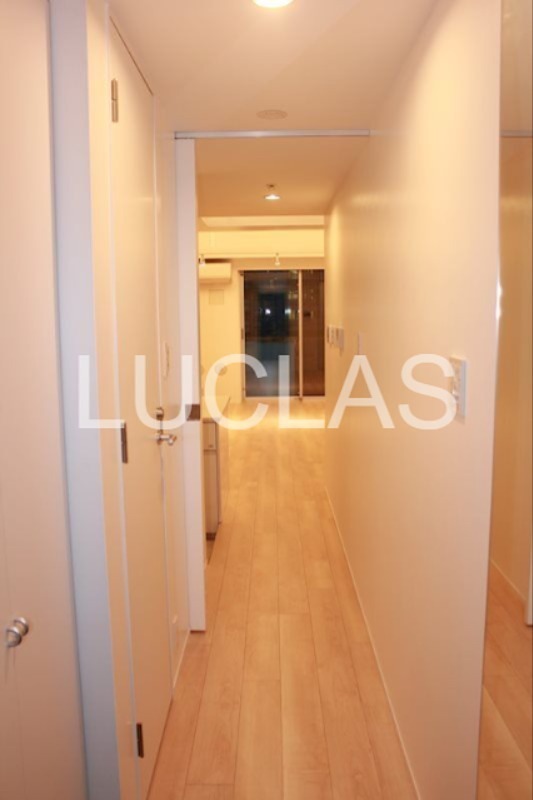 ZOOM都庁前 玄関