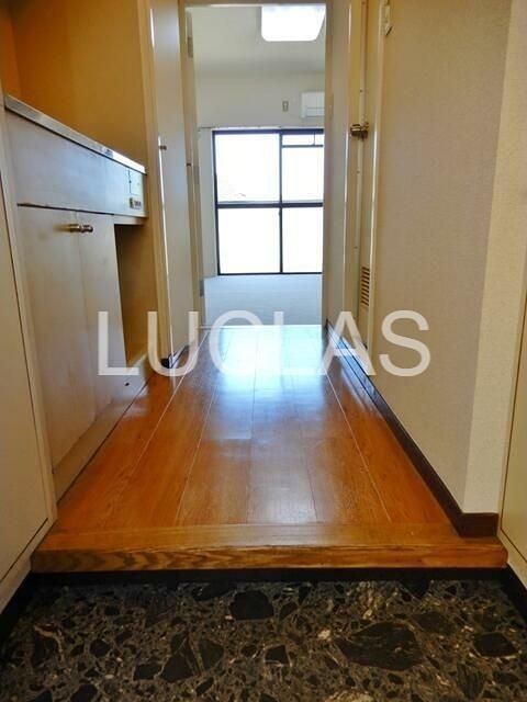 日神パレス桜上水 玄関