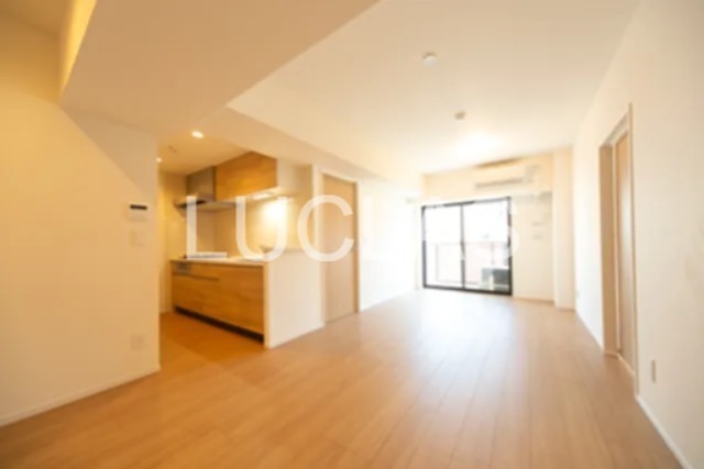 ファレール笹塚II リビング