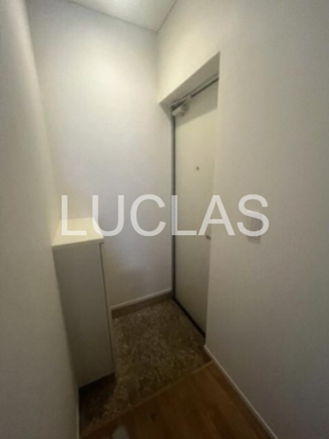 グランエッグス東中野S 玄関