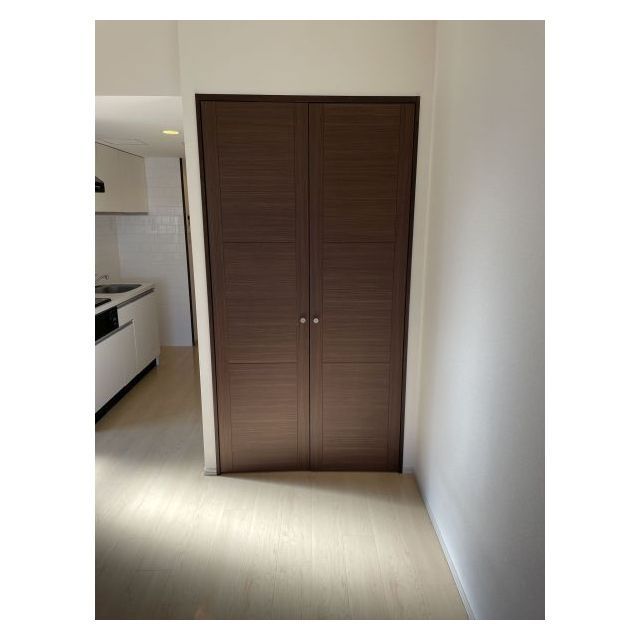 ミリアレジデンス北新宿 玄関