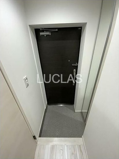 ＡＺＥＳＴ志村三丁目Ⅲ 玄関