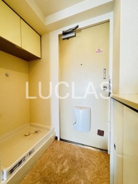 カーサ大島 玄関