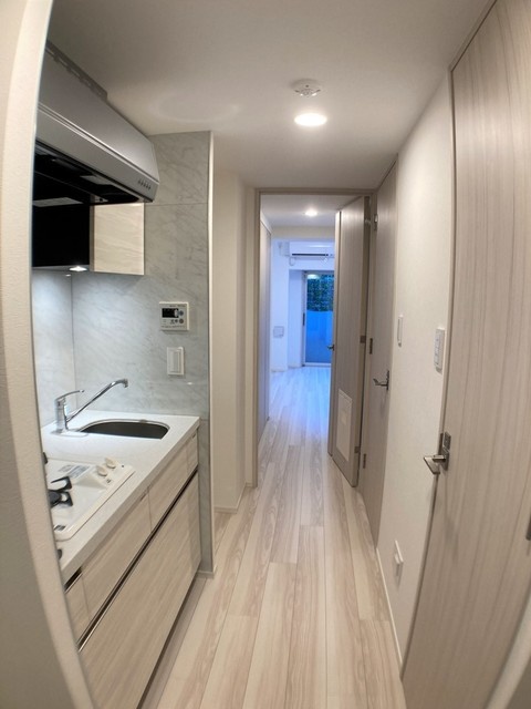 プレール・ドゥーク新宿Ｗｅｓｔ 玄関