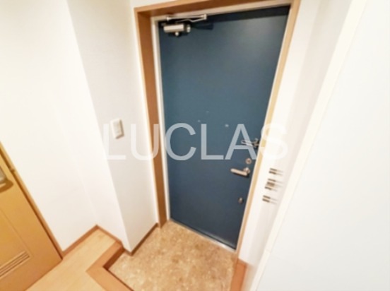 ピソ・エスペランサ 玄関