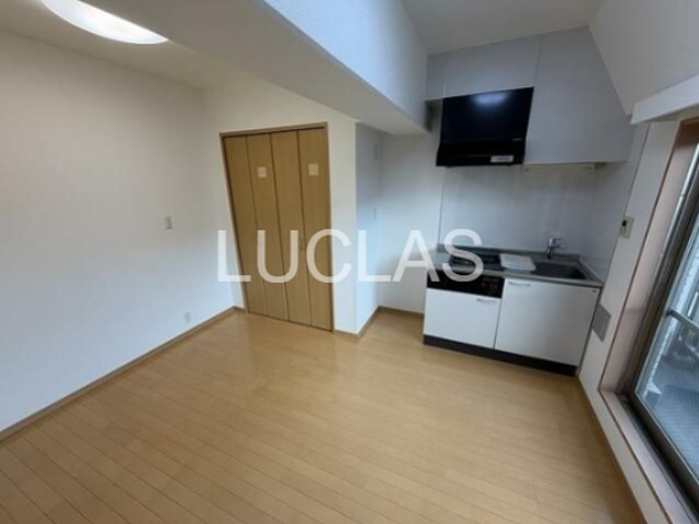 ピソ・エスペランサ リビング