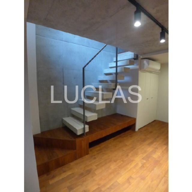 LEGALAND高円寺 玄関