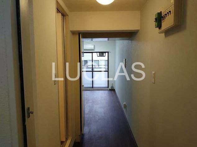 エクセル和田 玄関