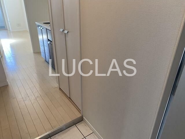 ガリシア早稲田 玄関