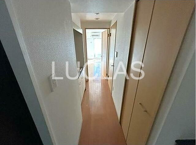 ラ・ヴィスタ西新宿 玄関