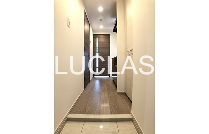 アークマーク中野鷺宮 玄関