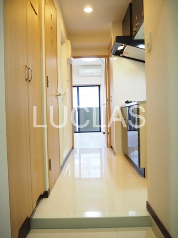 ルーブル神宮前 玄関