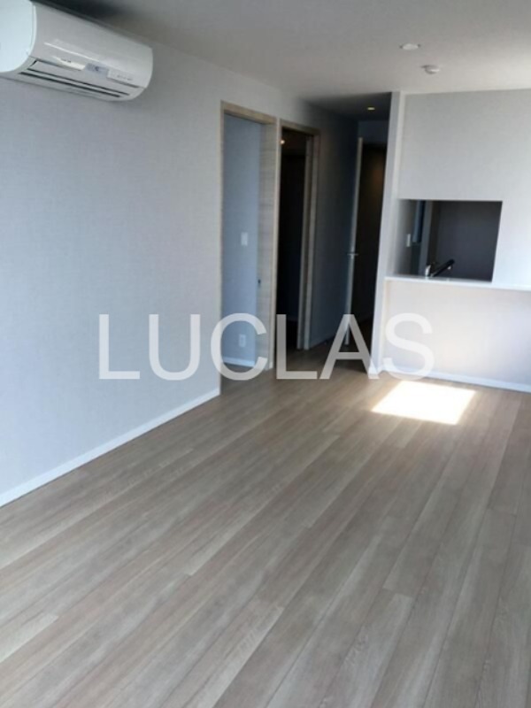 ガーデニエール砧　ＷＥＳＴ リビング