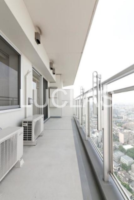 ユニゾンタワー ベランダ