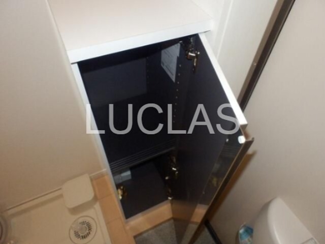 メイプルコート曳舟 玄関