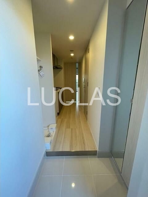 メイクス浅草イースト 玄関