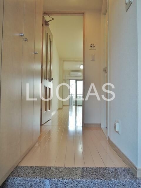 日神パレステージ西池袋公園 玄関