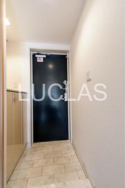 上北沢南パーク・ホームズ 玄関