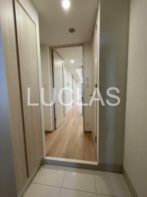 クレストコート本所吾妻橋Ｎｏｒｔｈ 玄関