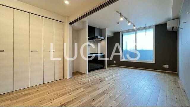 クリスタルコート大山 リビング