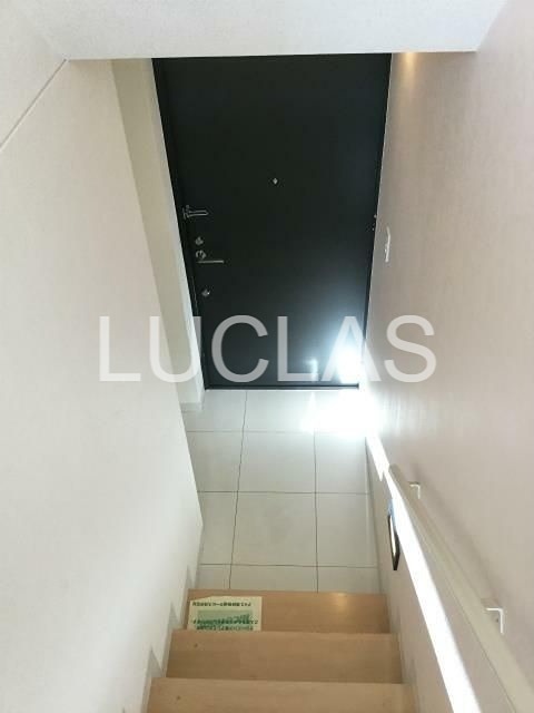 ＦＬＥＧ自由が丘ＥＬ 玄関